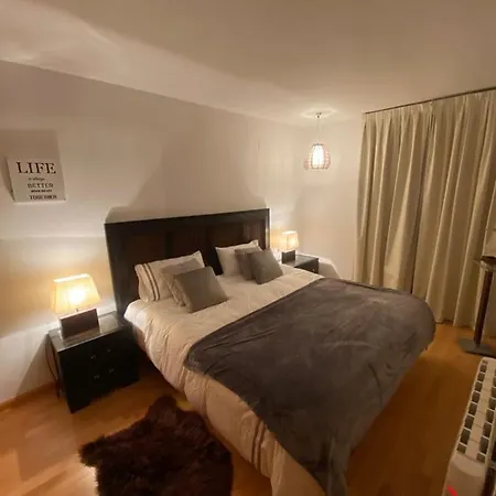 Atico Con Vistas Increibles A Pie De Pista Y Garaje Incluido Apartment *